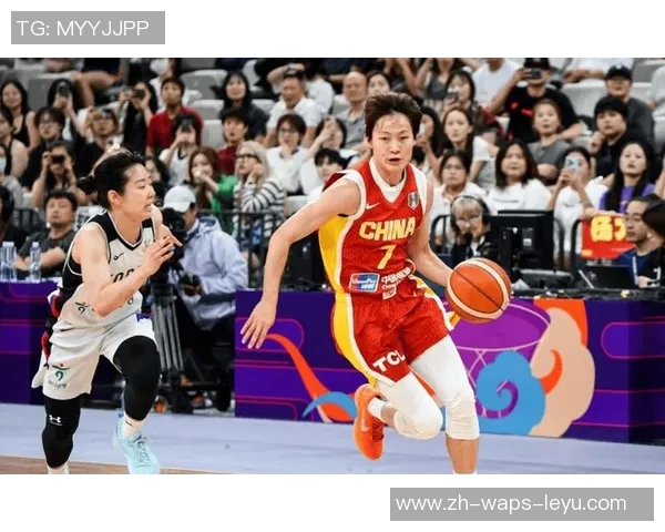 卡特在中国女篮联赛中狂砍52分8板3助荣膺得分王称号